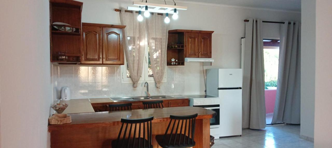 Alonaki Bay Apartamento Halikounas Exterior foto