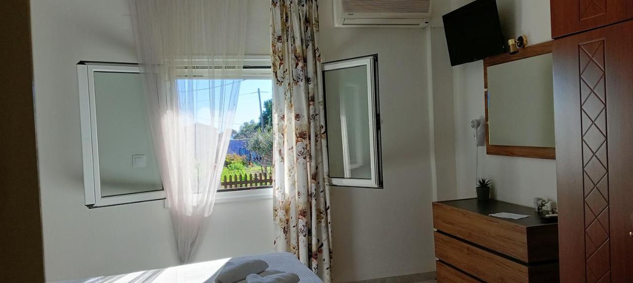 Alonaki Bay Apartamento Halikounas Exterior foto