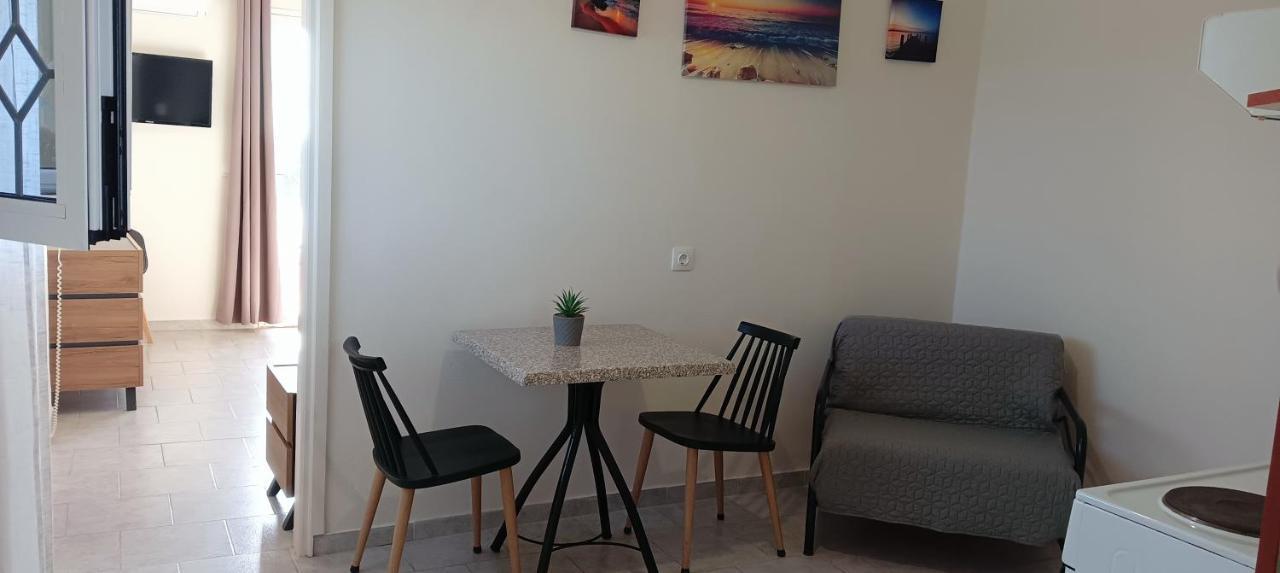Alonaki Bay Apartamento Halikounas Exterior foto