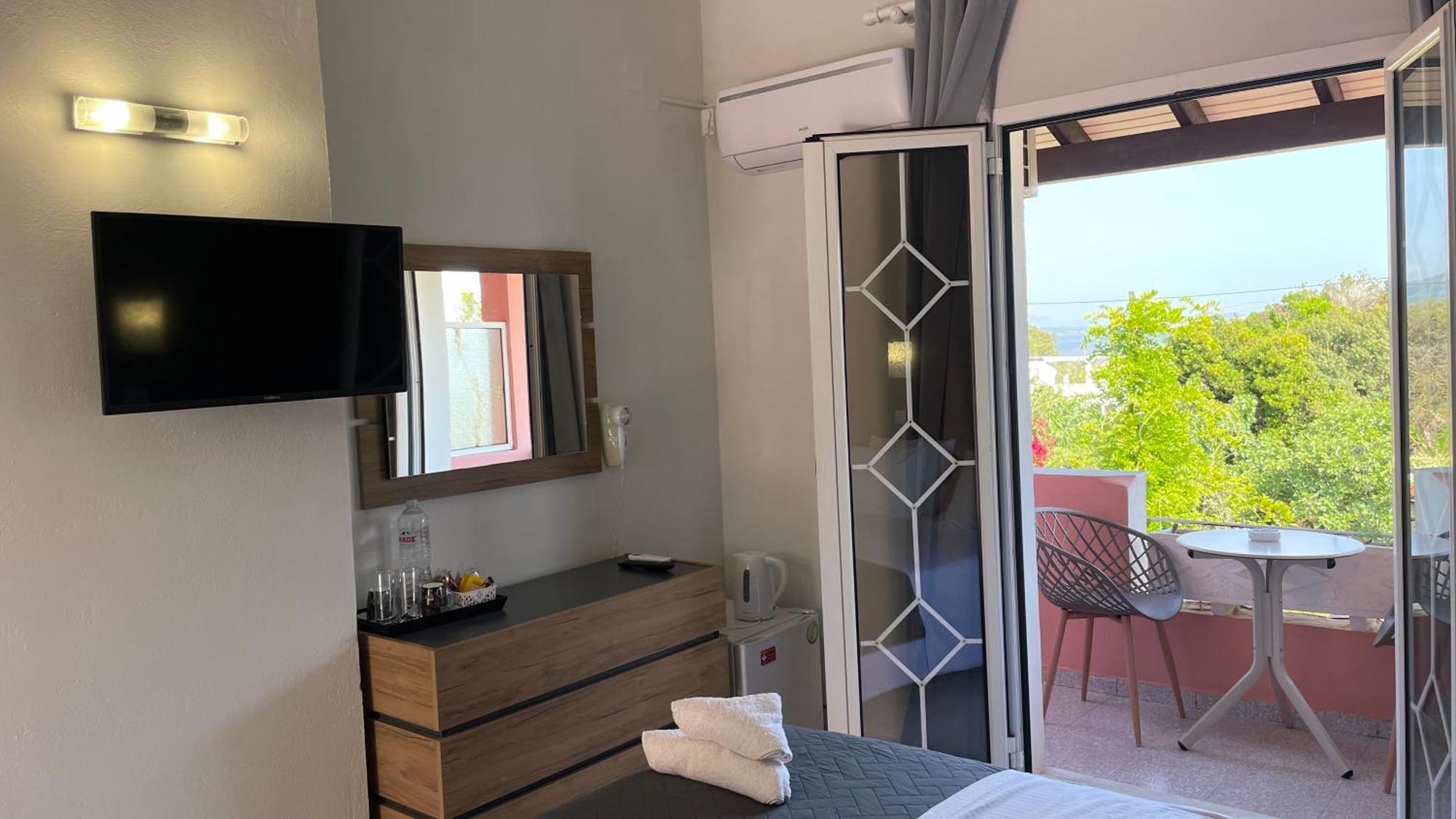 Alonaki Bay Apartamento Halikounas Exterior foto